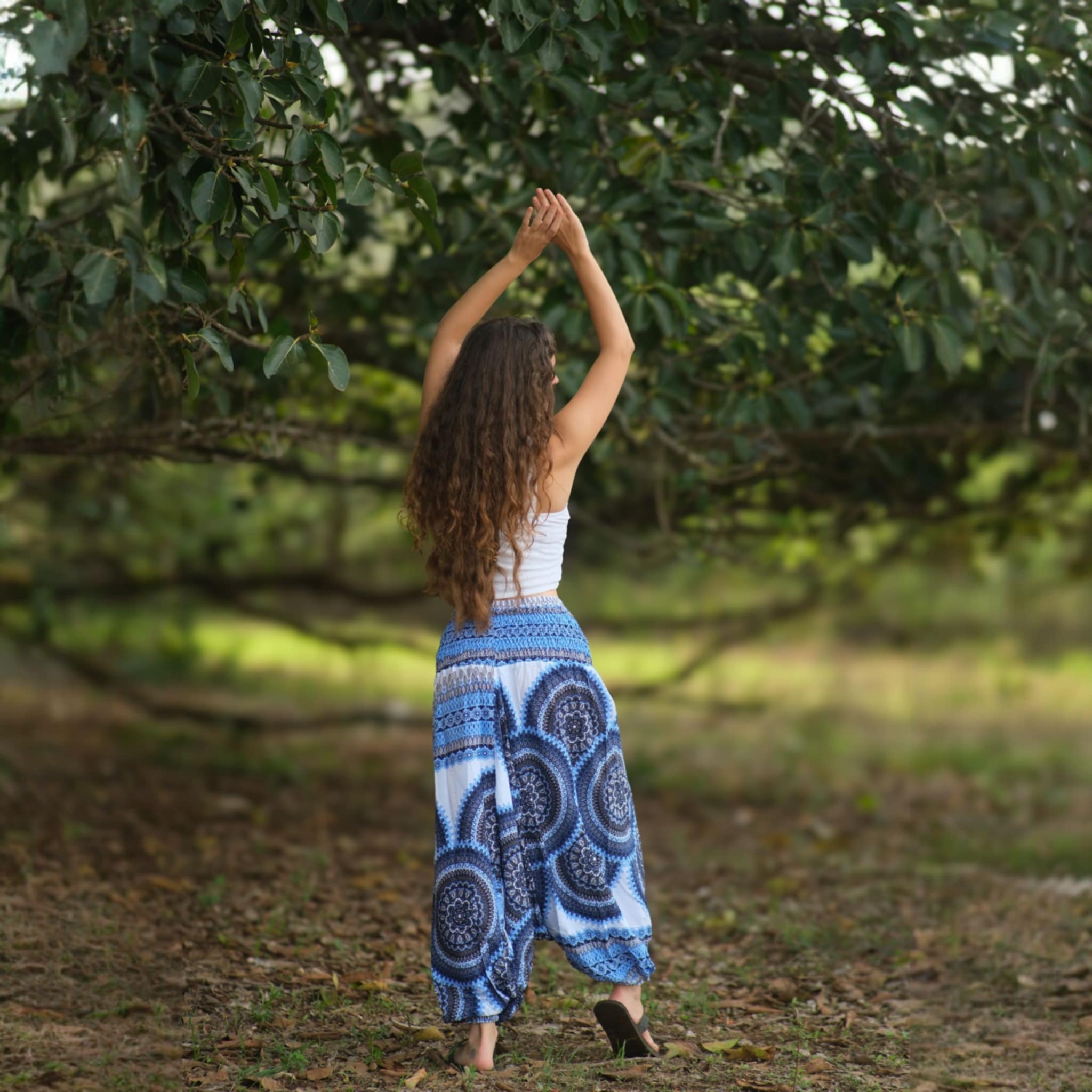 Blue & White Mandala Harem Pants – Lightweight Rayon Yoga Trousers | Boho Festival & Hippie Style