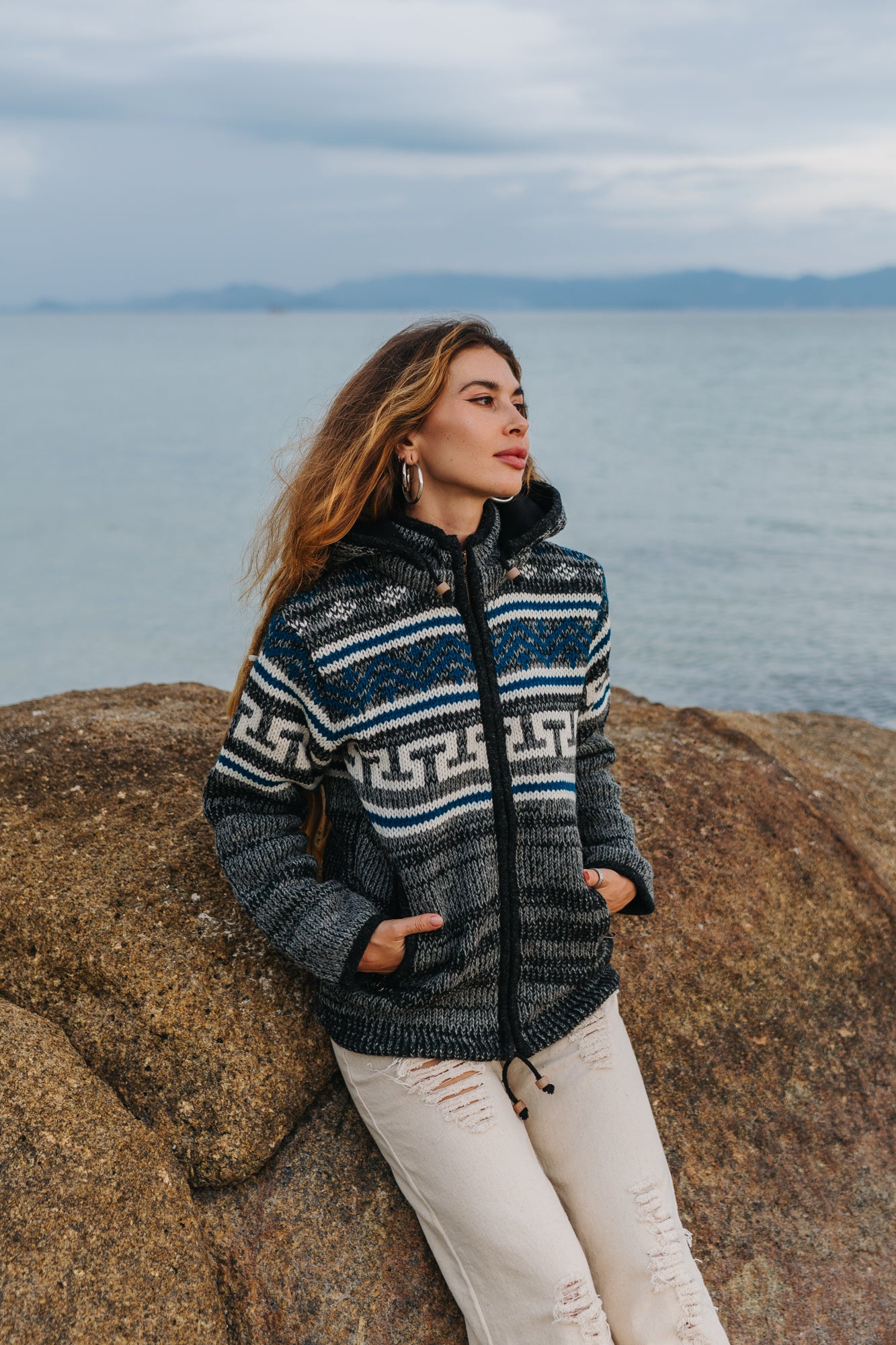 Wool Jacket - Aztec Pattern - Grey/Teal