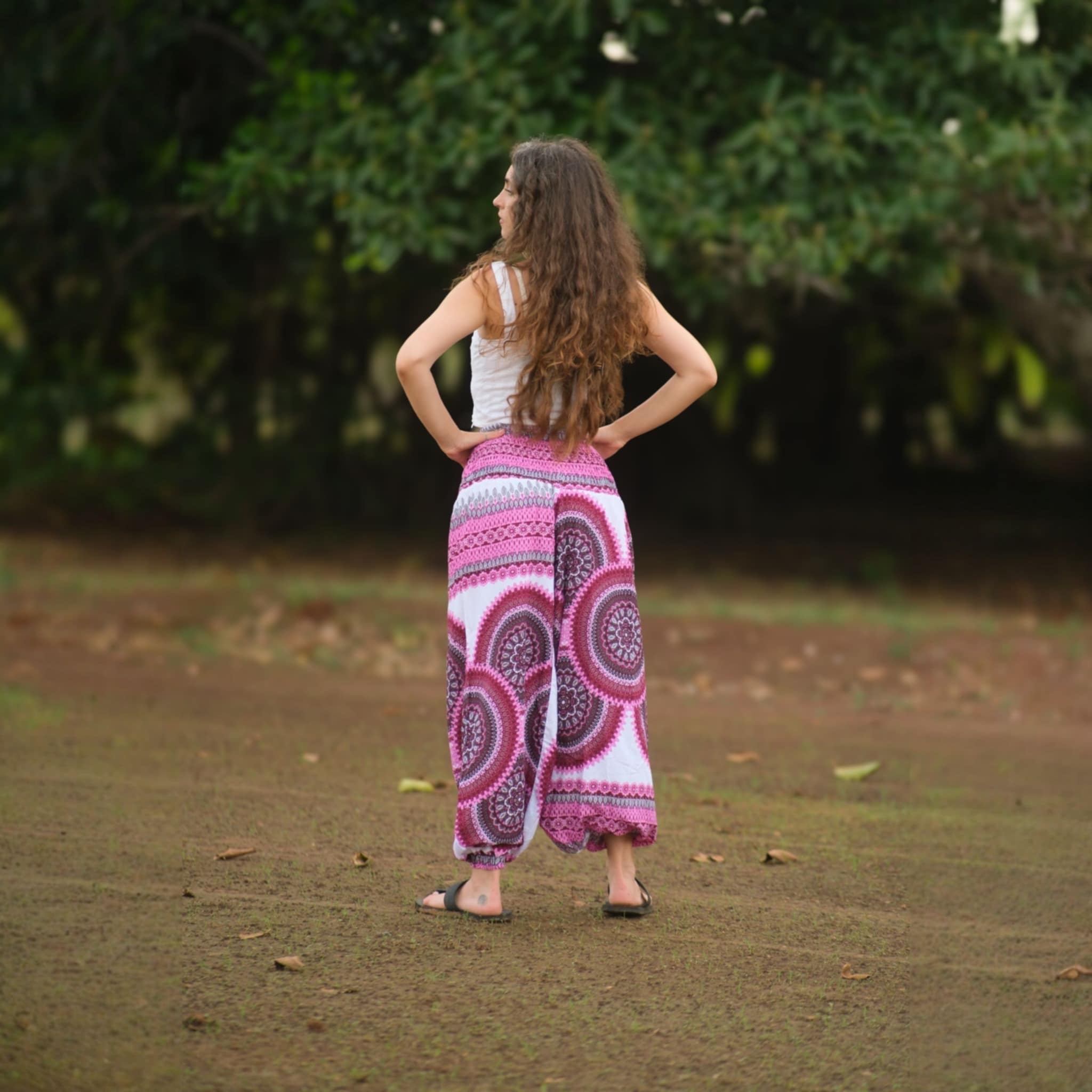 Pink & White Mandala Harem Pants – Lightweight Rayon Yoga Trousers | Boho Festival & Hippie Style