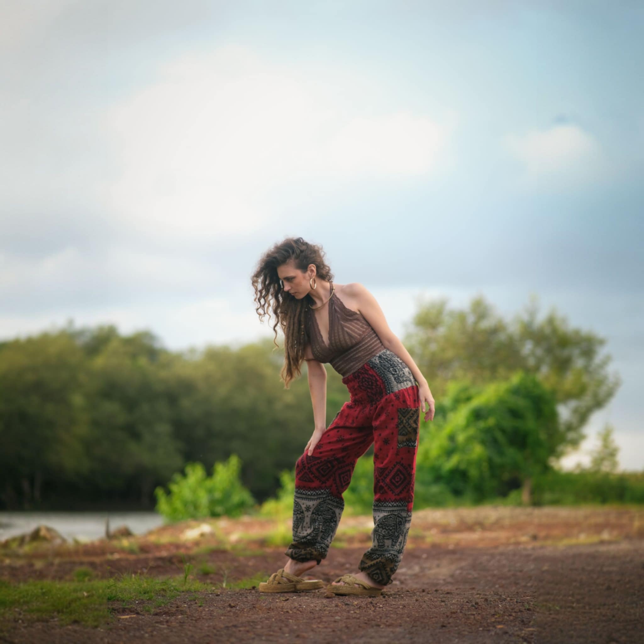 Elephant Print Warm Harem Blanket Pants with Pockets - Red