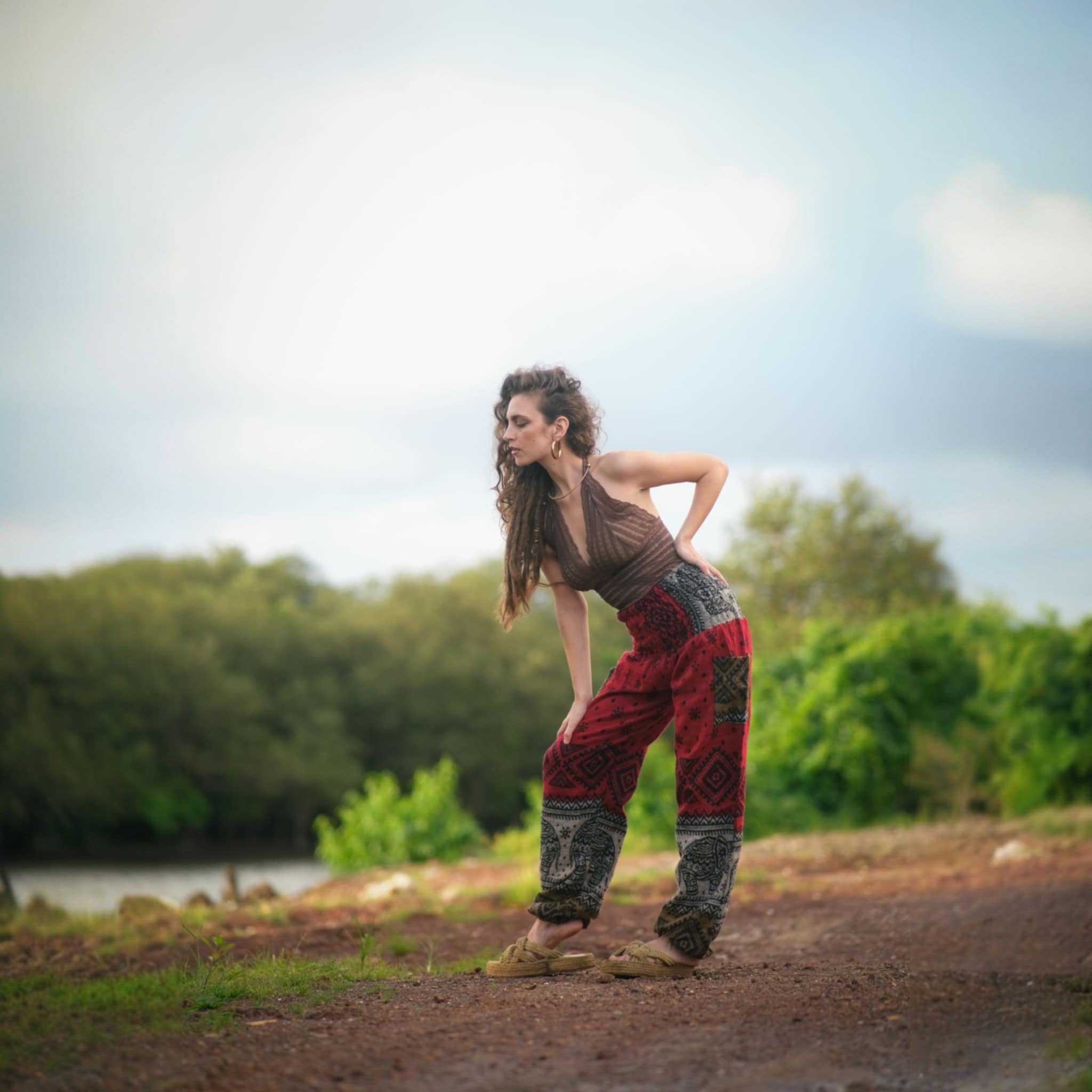 Elephant Print Warm Harem Blanket Pants with Pockets - Red