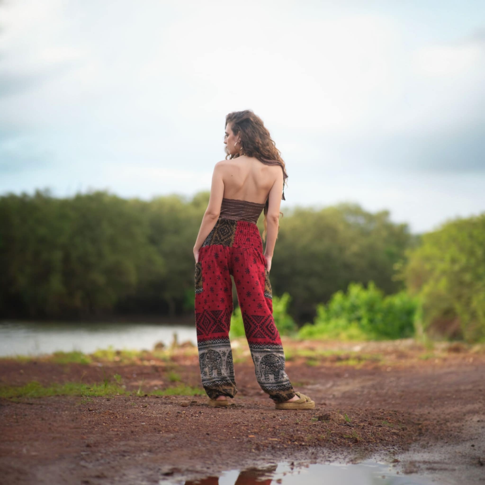 Elephant Print Warm Harem Blanket Pants with Pockets - Red