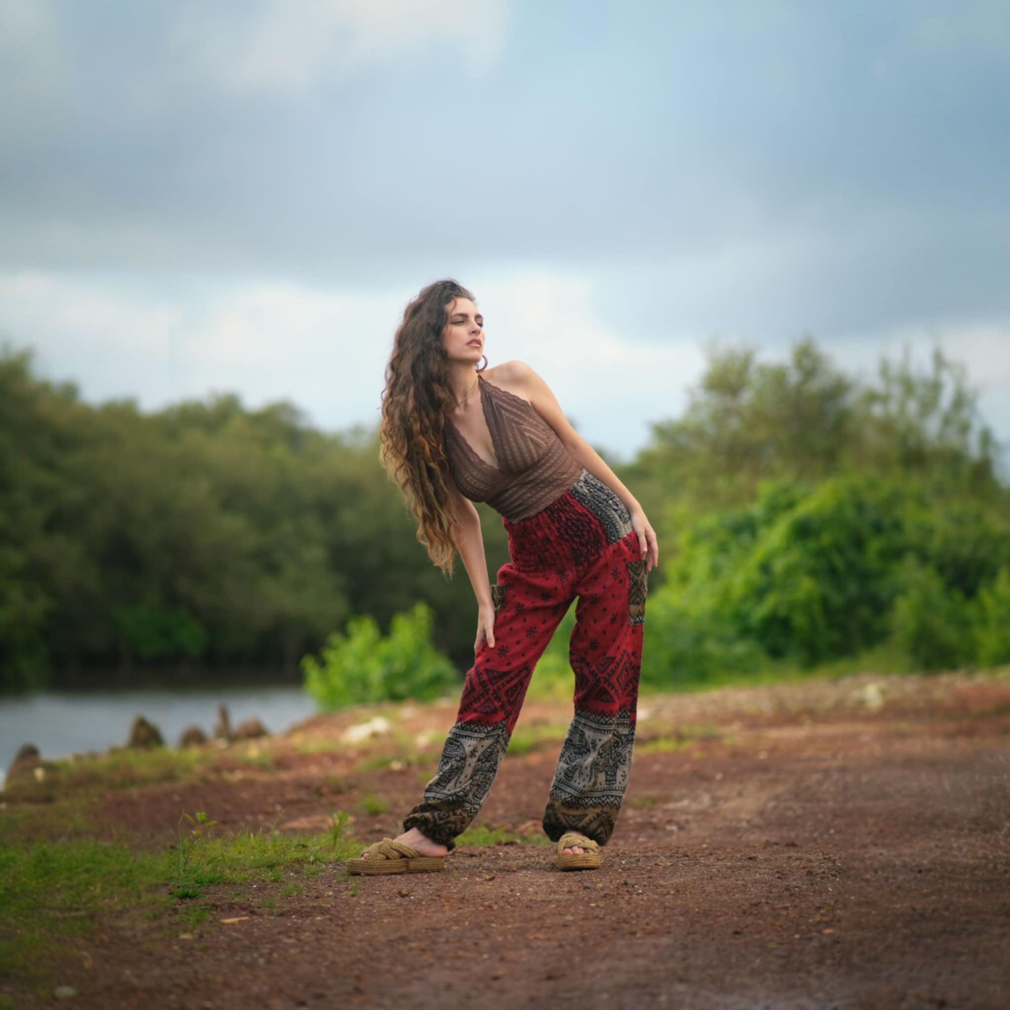 Elephant Print Warm Harem Blanket Pants with Pockets - Red